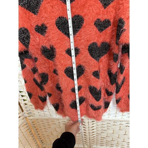 Pure Rebel Girl soft sweater with hearts size M - Picture 4 of 6